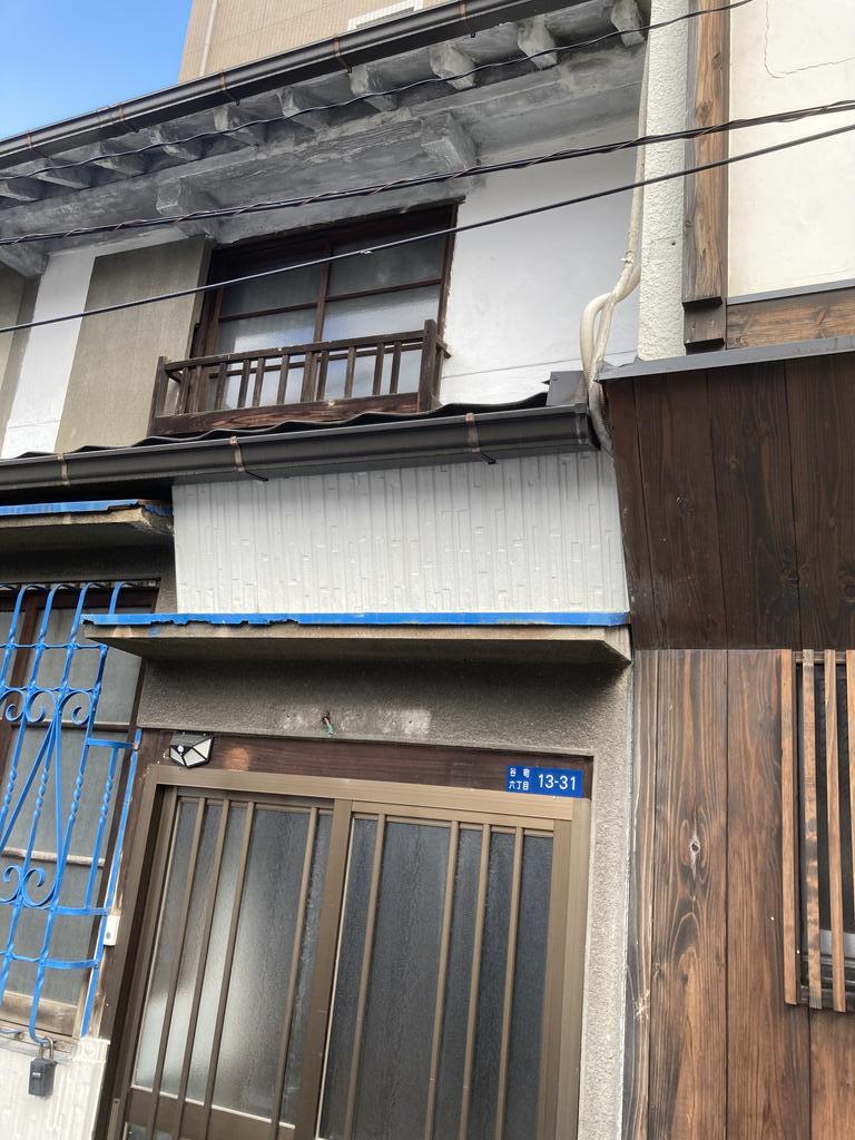 谷町六丁目貸家の外観写真