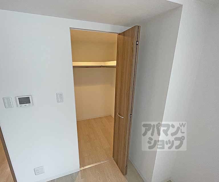 三条双月堂の内装写真