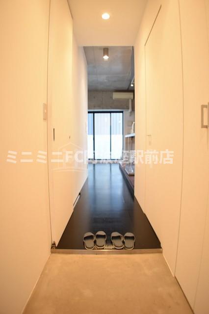地下鉄千日前線 西長堀駅 徒歩3分 14階建 築20年の玄関写真