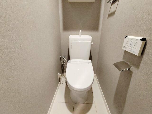 SYFORME HIGASHI-SHINJUKUのトイレ写真