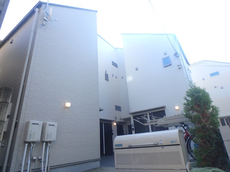 ＪＲ総武線 平井駅 徒歩7分 2階建 築9年の外観写真
