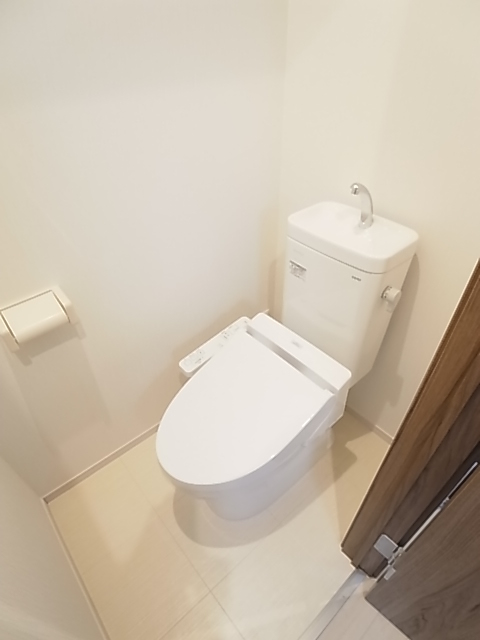ブラウニー山手のトイレ写真