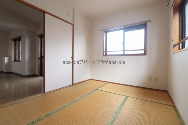 新世ふじみ野マンション 402の内装写真