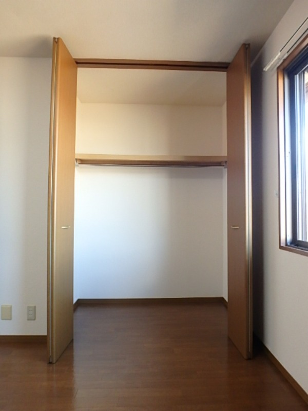 収納　図面と現状に相違がある場合には現状を優先