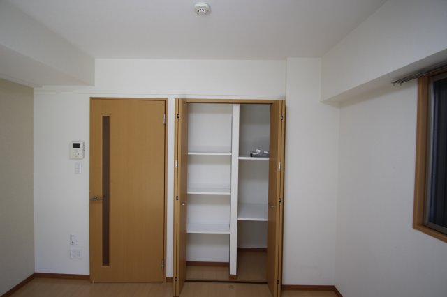 Erba pratoの内装写真