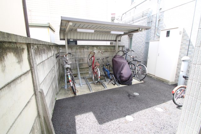 Erba pratoの外観写真
