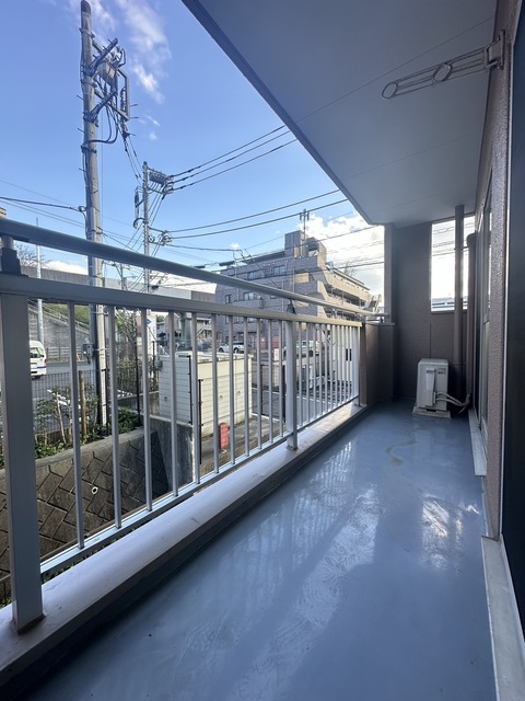 バルコニー　別部屋参考写真です