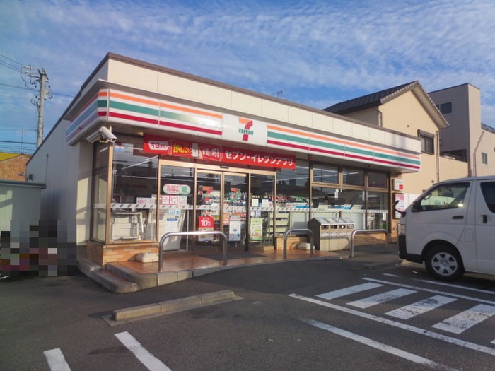 コンビニ　セブンイレブン名古屋豊国通烏森店（コンビニ）まで308m