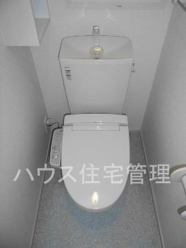 ＪＲ東海道本線 高槻駅 徒歩23分 2階建 築14年のトイレ写真