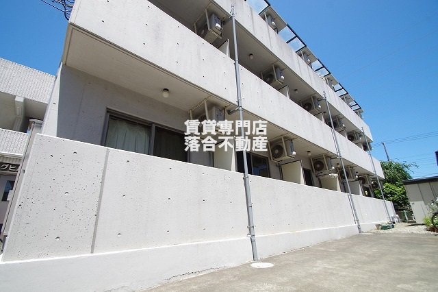 ライジングヒルズの外観写真