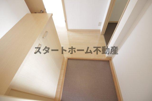 玄関　シンプルで使いやすい玄関です
