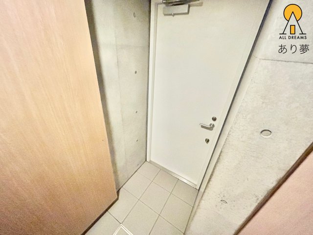 ロハス御所山の玄関写真