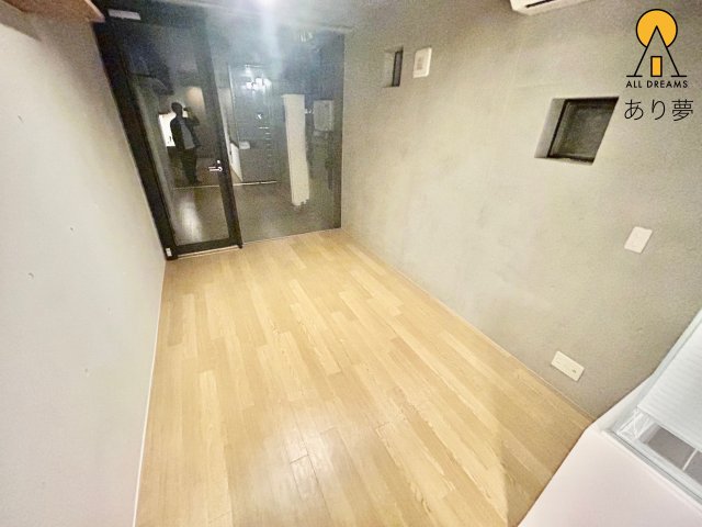 ロハス御所山の居間写真