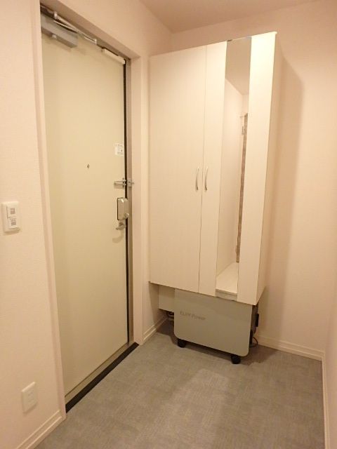 グランジュネスの玄関写真