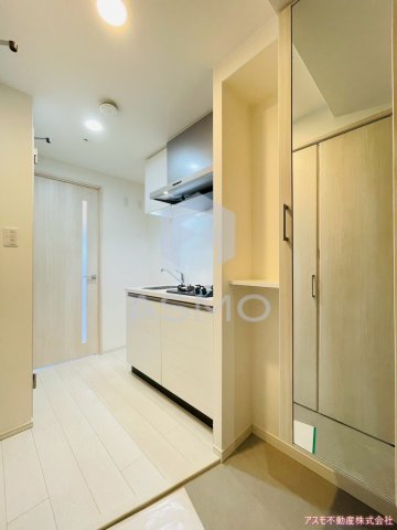 玄関　同マンション別部屋　参考写真
