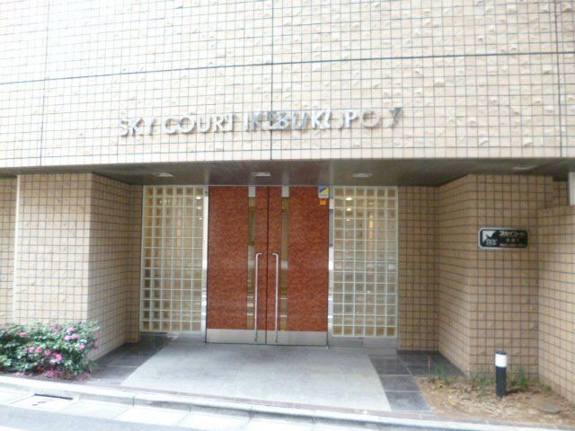 エントランス　エントランス