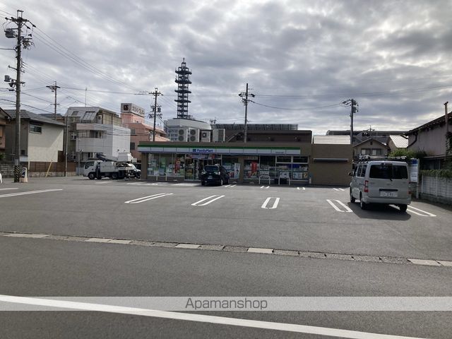 コンビニ　ファミリーマート岐阜本荘公園店（コンビニ）まで169m