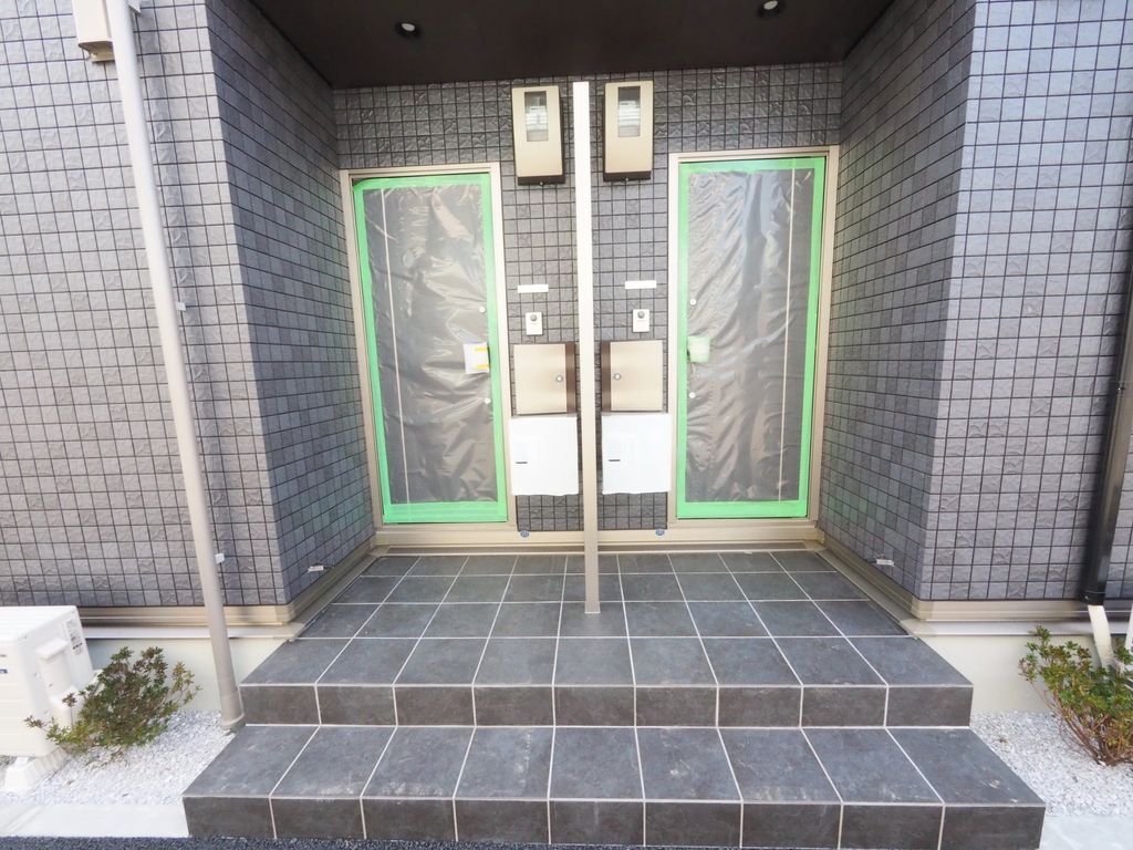 エントランス　エントランス