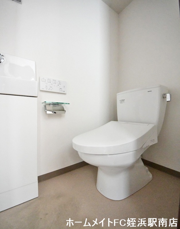 トイレ　★トイレもゆったりです★参考写真