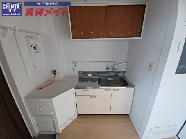 キッチン　同型参考写真