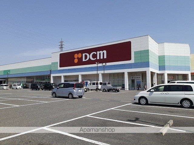 ホームセンター　ＤＣＭ韮崎店（ホームセンター）まで1700m