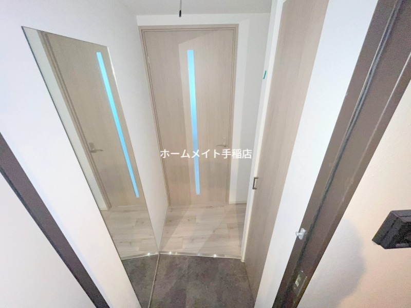 玄関　玄関スペースでございます！