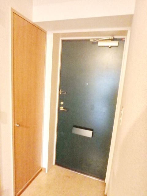 玄関　★お問い合わせはタウンハウジングまで★