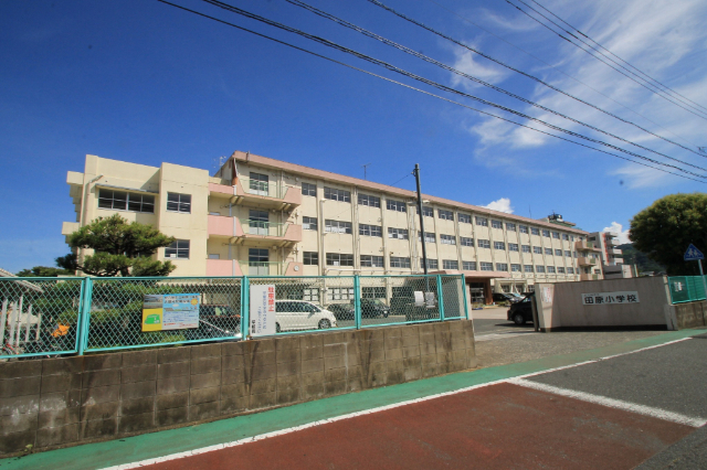 小学校　北九州市立田原小学校（小学校）まで871m