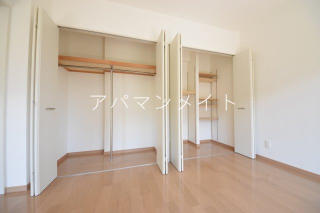 収納　収納あります