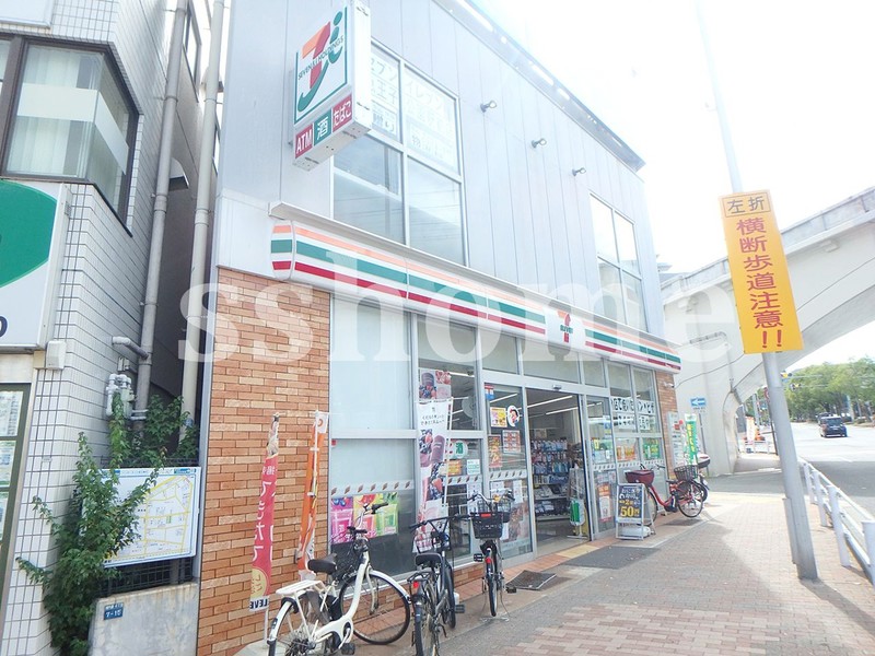 コンビニ　セブンイレブン阪急王子公園駅前店（コンビニ）まで178m