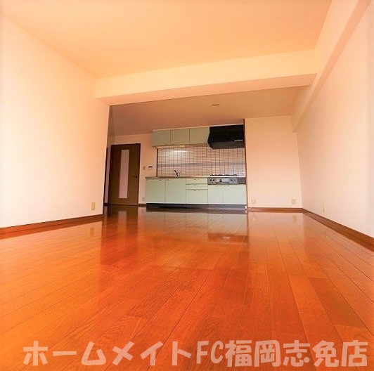 ＪＲ篠栗線 原町駅 徒歩12分 3階建 築25年の居間写真