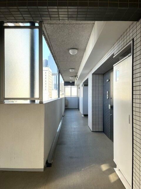 都営三田線 芝公園駅 徒歩5分 14階建 築16年の外観写真