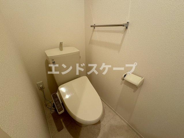 ＪＲ両毛線 新前橋駅 徒歩21分 2階建 築6年のトイレ写真