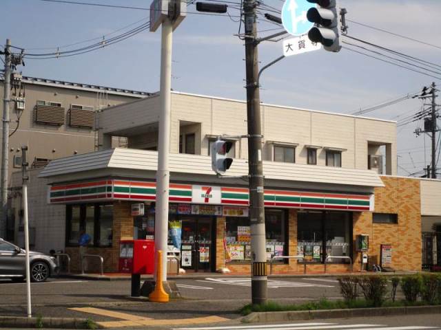 フラッシュ青山の周辺写真