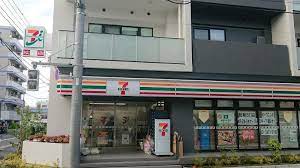 コンビニ　セブンイレブン 墨田横川5丁目店（コンビニ）まで523m