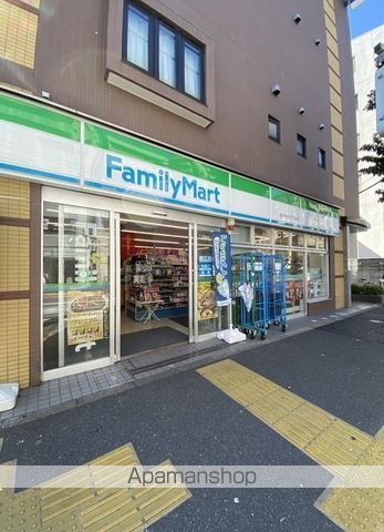 コンビニ　ファミリーマート（コンビニ）まで450m