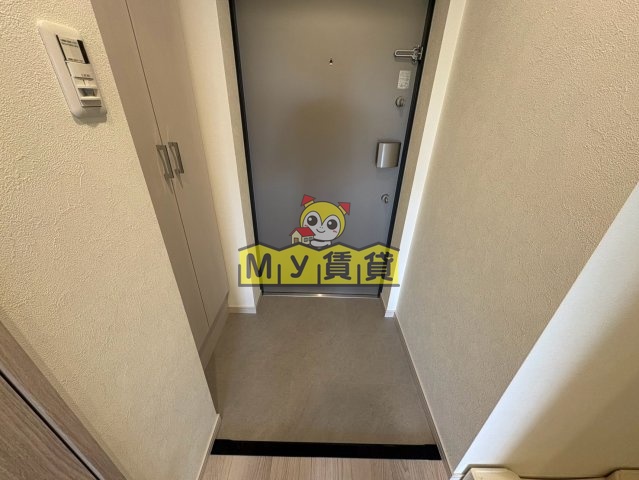 玄関　ディアレイシャス名古屋大須通南