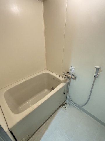 バス・シャワールーム　★お風呂★同タイプ別部屋の写真を掲載しております。