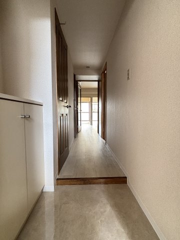 玄関　★玄関★同タイプ別部屋の写真を掲載しております。