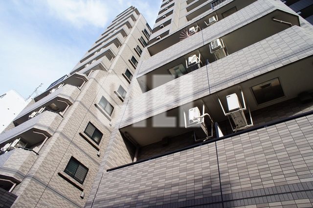 建物外観　おしゃれな外観
