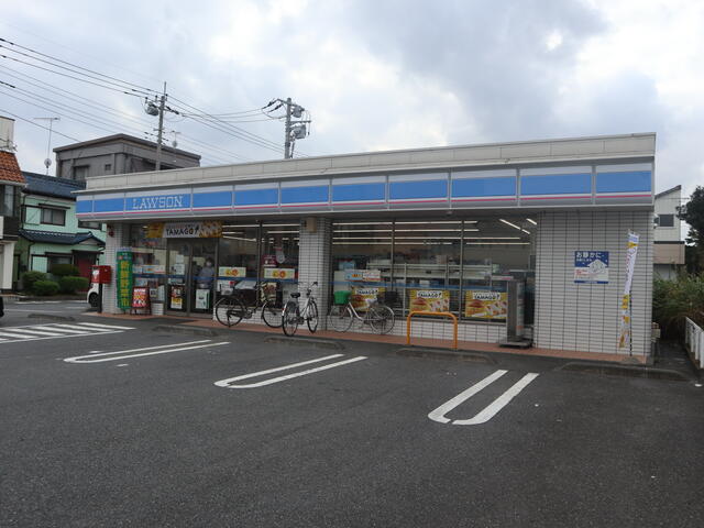 コンビニ　ローソン幸手中４丁目店（コンビニ）まで664m