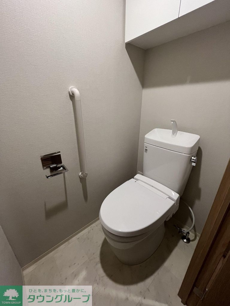 トイレ　※部屋ごとに内装が異なる場合がございます。