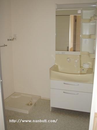 洗面設備　広いサニタリー