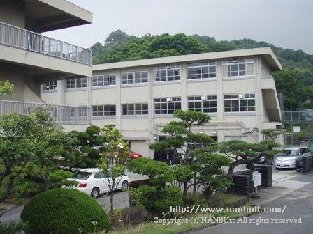 小学校　福山市立引野小学校（小学校）まで802m