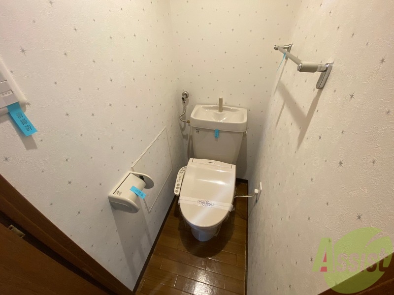 トイレ　トイレです。ウォシュレット付を探している方、おすすめです。