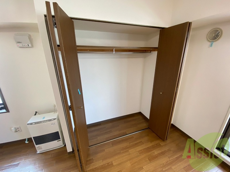 収納　収納もバッチリあるのでお部屋が片付きますよ！