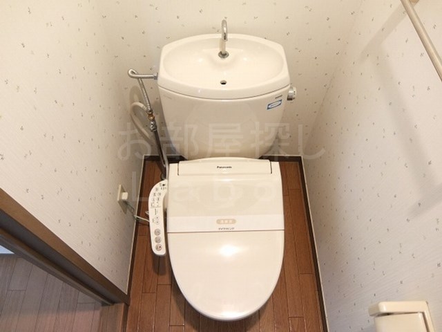【足柄上郡大井町金子のアパートのトイレ】