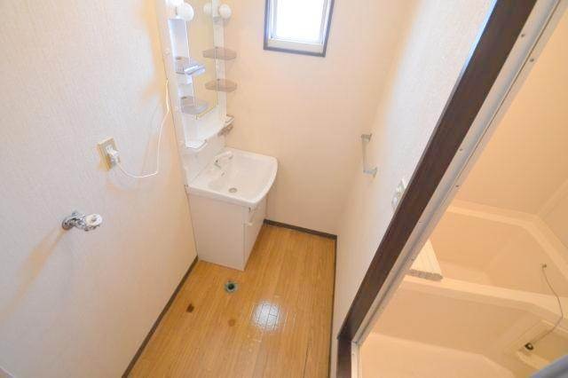 その他設備　洗濯機は室内に置けます