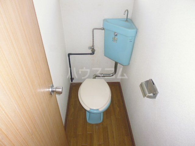 ローズハウスのトイレ写真