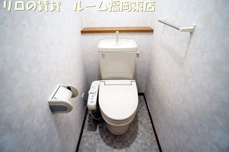 【エレグランスAのトイレ】